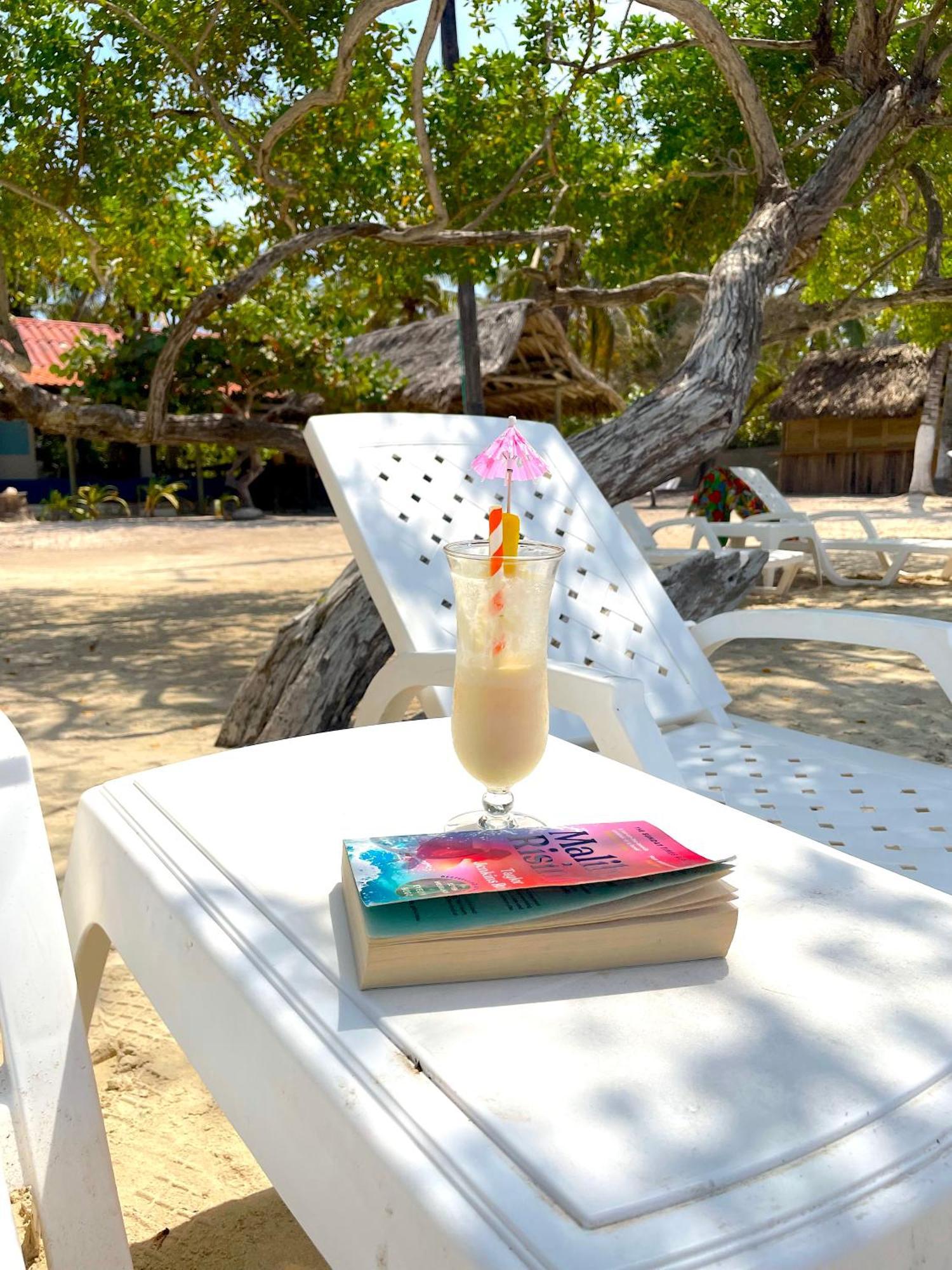 Carey Beach Isla Barú المظهر الخارجي الصورة
