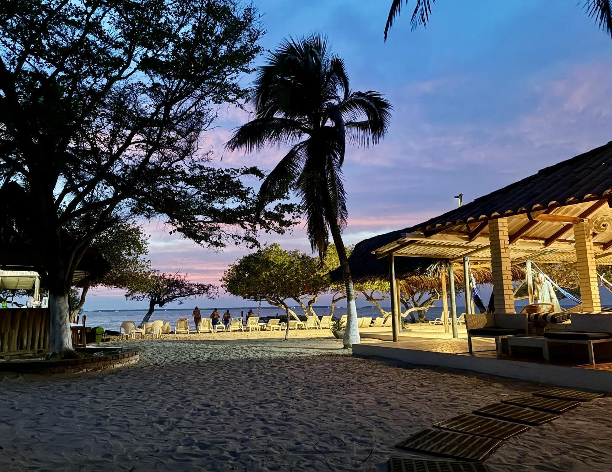 Carey Beach Isla Barú المظهر الخارجي الصورة